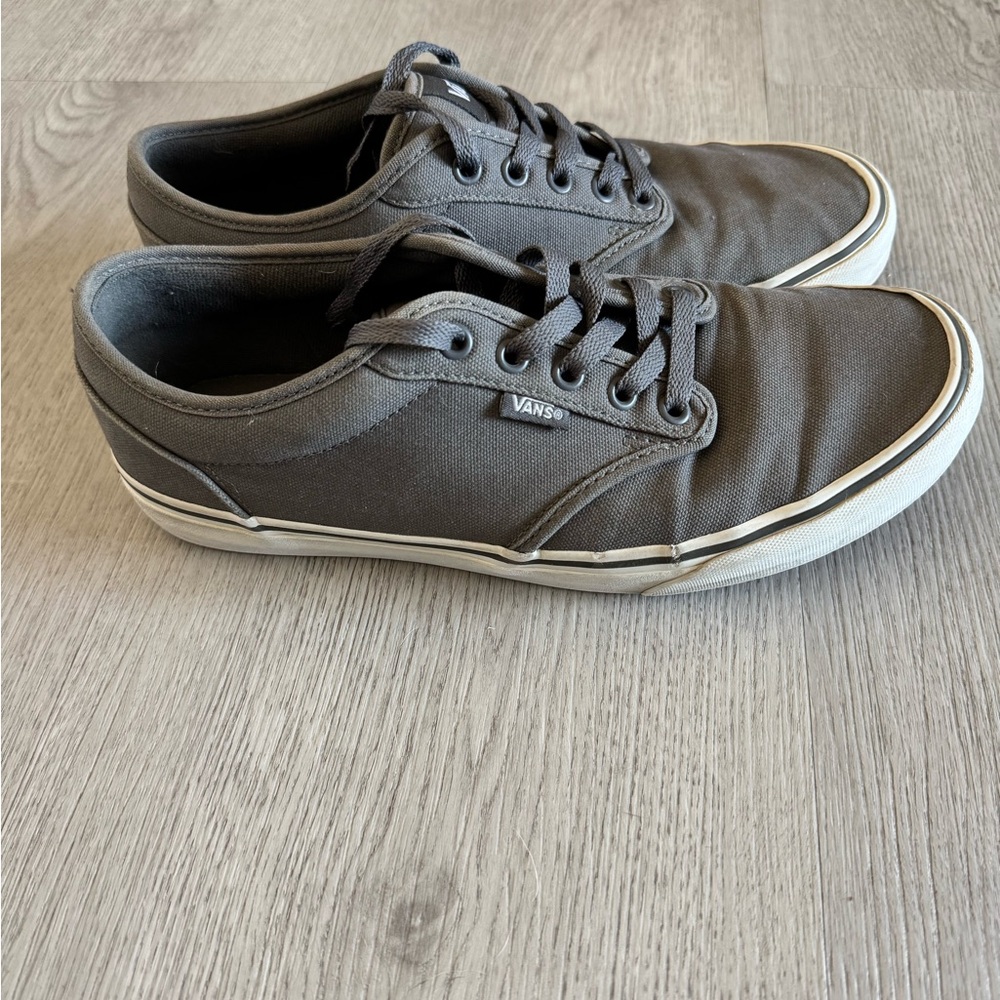 Vans Men's Gray Sneakers size 10